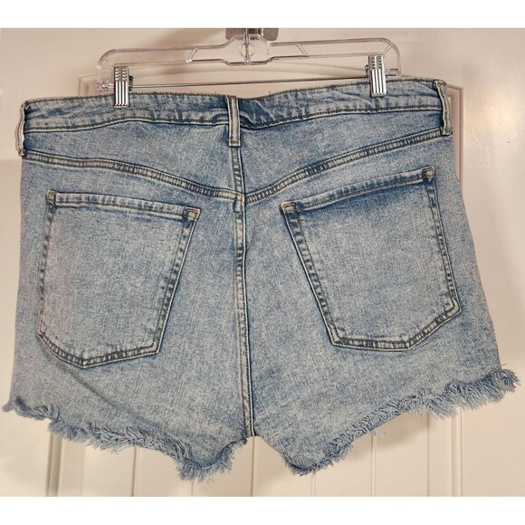 OLD NAVY OG Straight High Rise Cut Off Denim Shorts Womens Plus Size 18 - Picture 2 of 7
